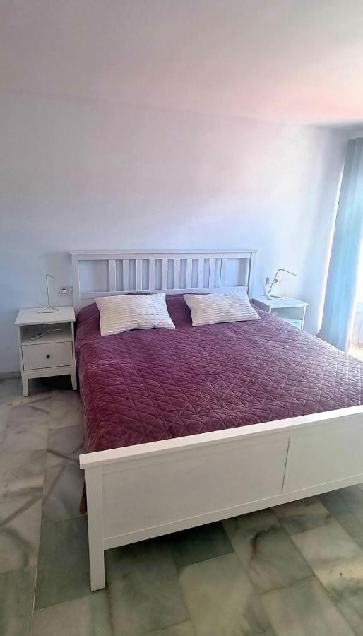 Mijas Holiday Apartment ฟูเอนฮิโรลา ภายนอก รูปภาพ